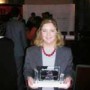 Victoria Eugenia Villa con el segundo galardón del IV Premio Joven Emprendedor