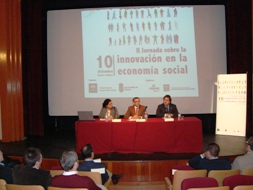 Manuela de Paz, Antonio García y Fernando Luna Durante la presentación
