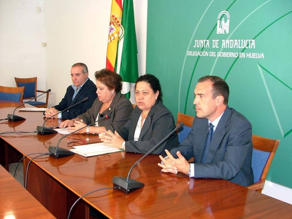 De izquierda a derecha, Fernando Martínez, Antonia Cascales, Manuela de Paz y Miguel Ángel Méjías