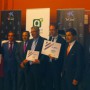 Ganador y finalistas junto al Secretario General de Economía de la Junta y los directores territoriales de La Caixa