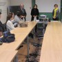 La delegada territorial de Economía, Innovación, Ciencia y Empleo, Ana Cobo, en el CADE de Jaén con alumnos de Cazorla, Peal de Becerro y Úbeda participantes en el programa